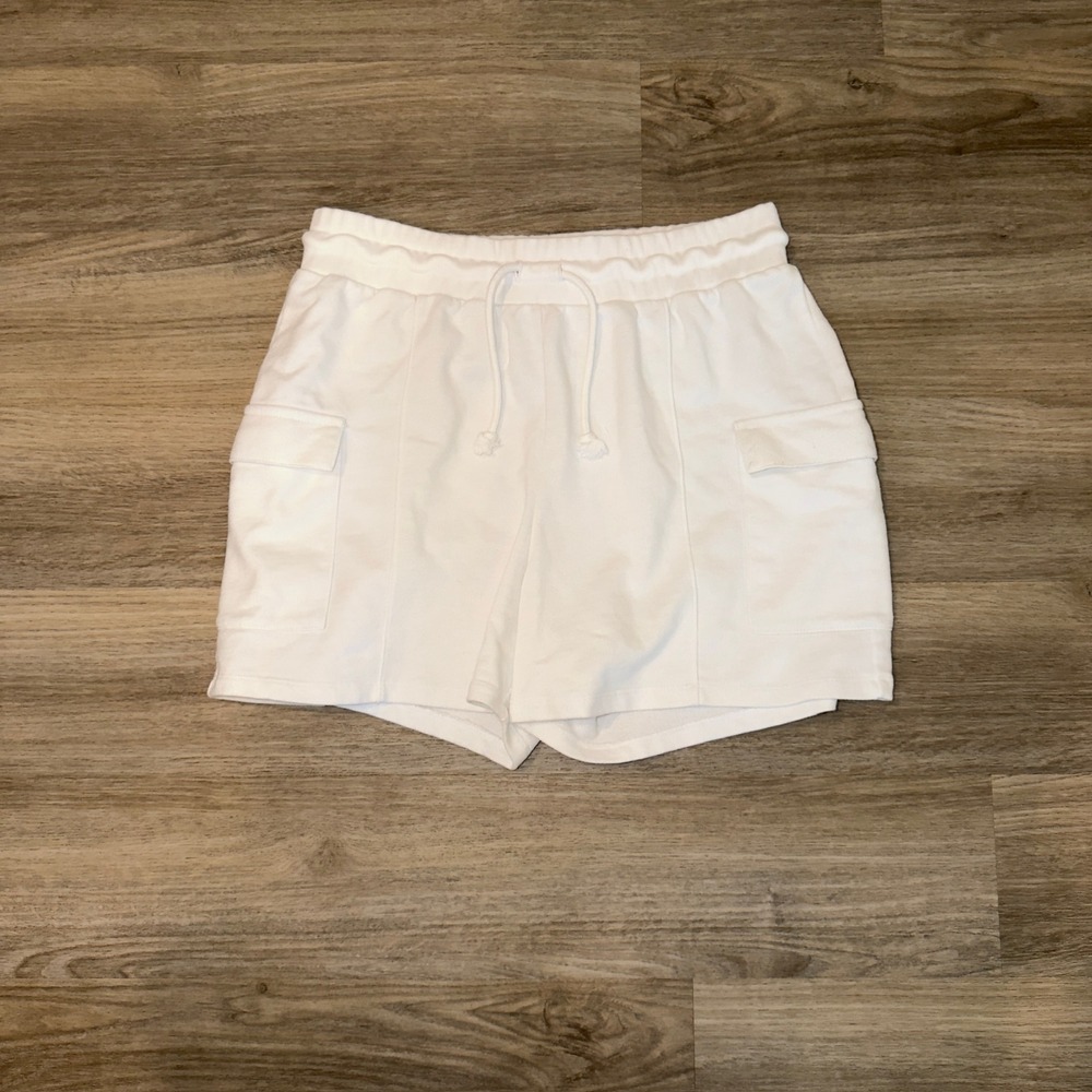 Daily Practice White Sweat Shorts Womens Medium Drawstring Lounge Casual